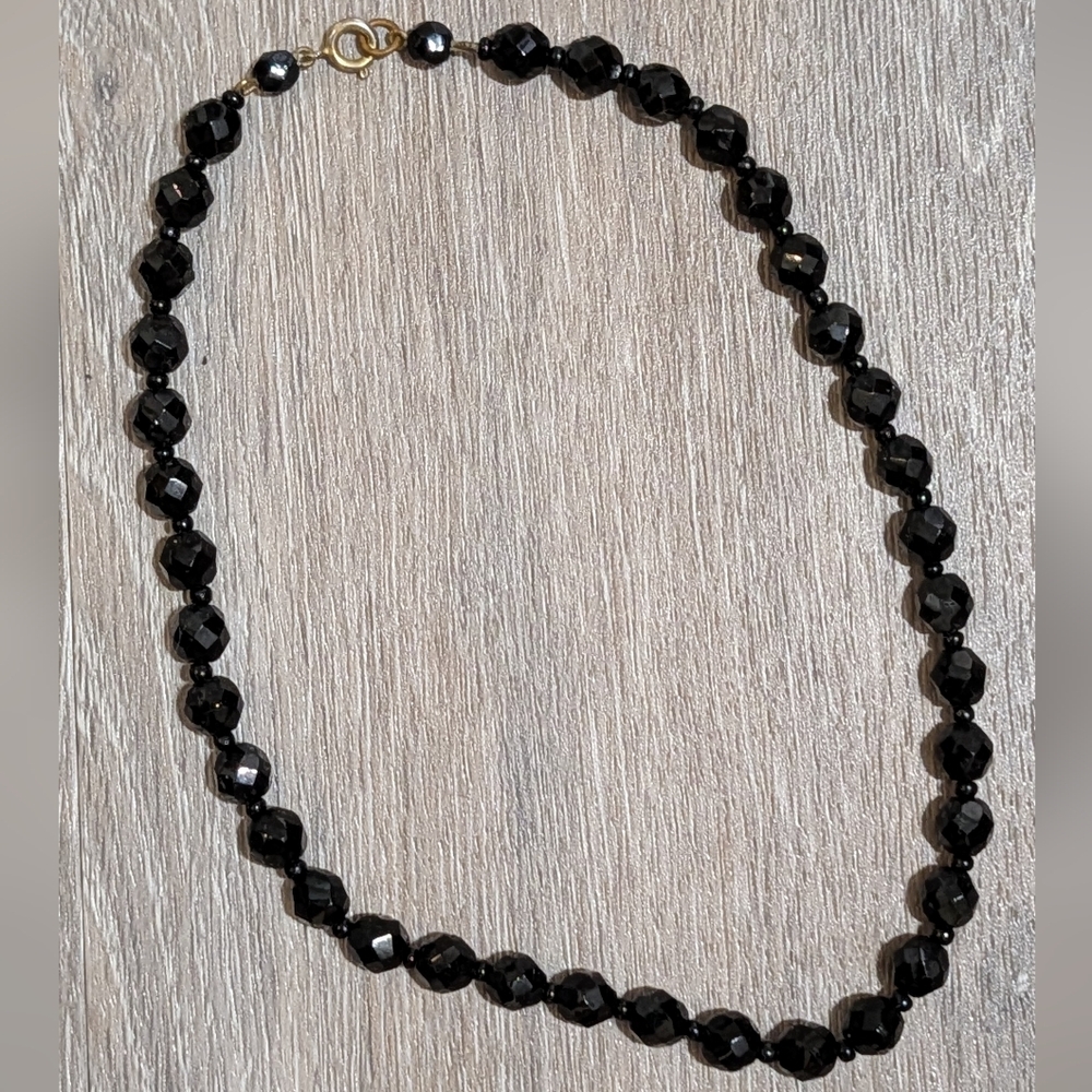 Vintage Black Glass Beaded Choker Necklace - Picture 4 of 8